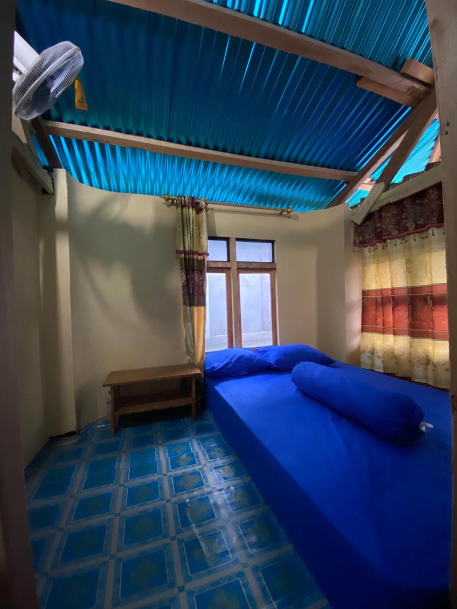 Dua Putri Komodo Homestay מראה חיצוני תמונה
